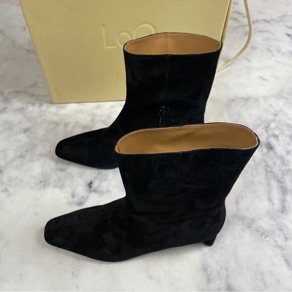 LoQ Silvia Black Suede Low Heel Ankle Boots NWB Pointed Toe Sz 39 - Picture 5 of 9